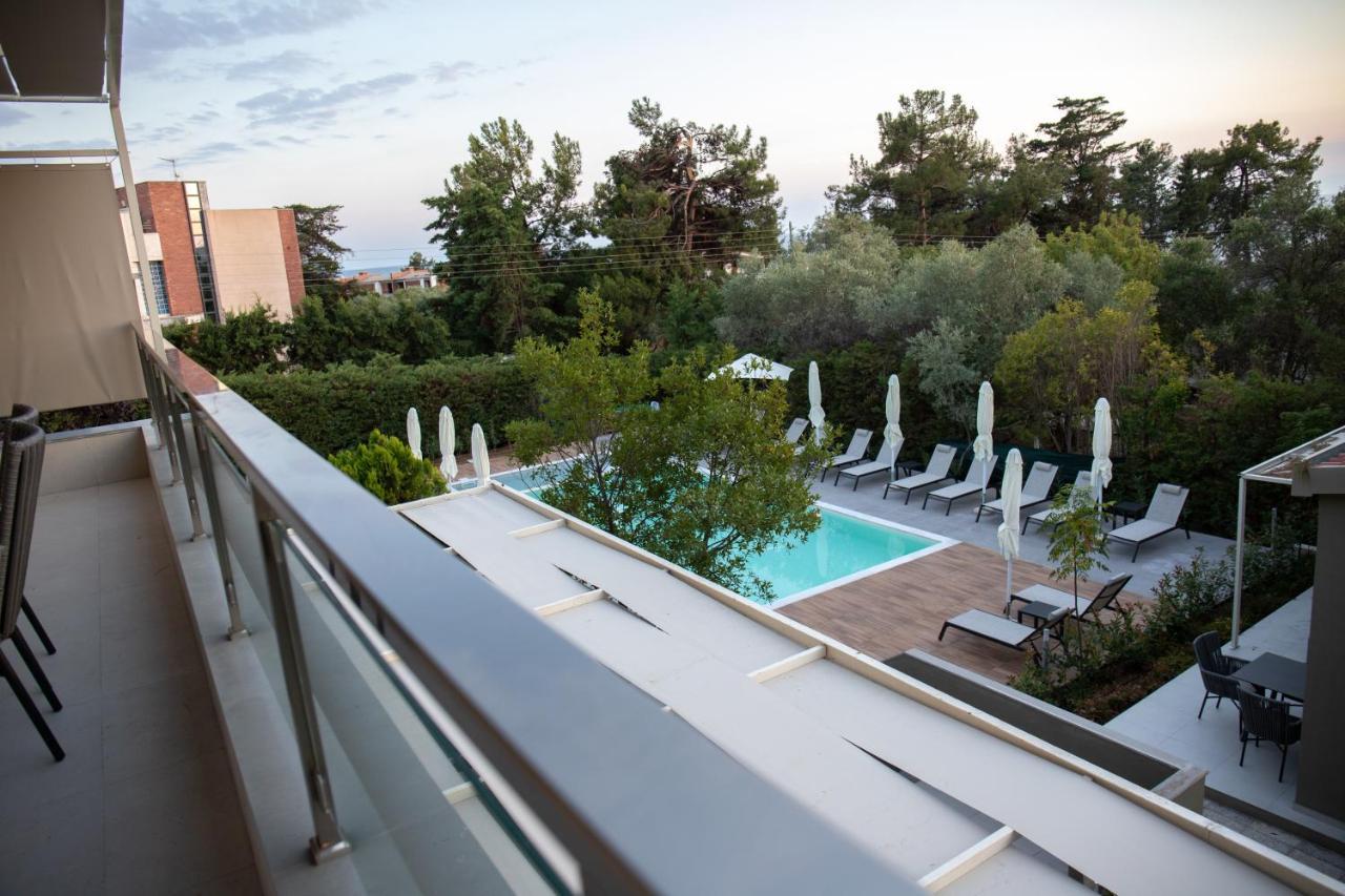 8 Boutique Suites Nea Poteidaia Exterior photo